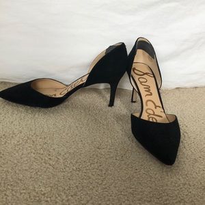 Sam Edelman black suede pumps